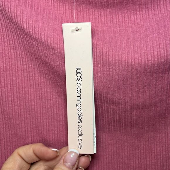 NWT - Aqua Long Sleeve Ribbed Keyhole Top in Mauve - Picture 4 of 6